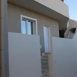 Estia Apartment