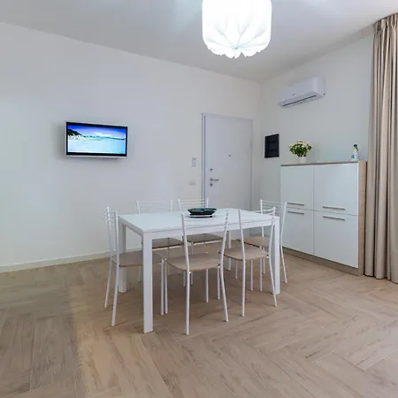 Estia Appartement *